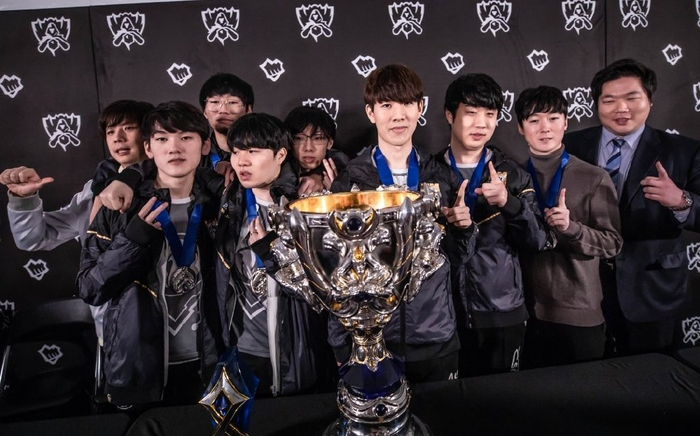 快展现了自 快展现了自