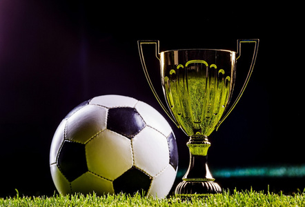 季的竞争要 季的竞争要